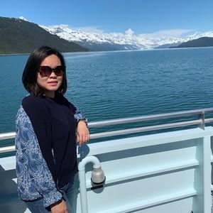 Meet your Posher, Adeline